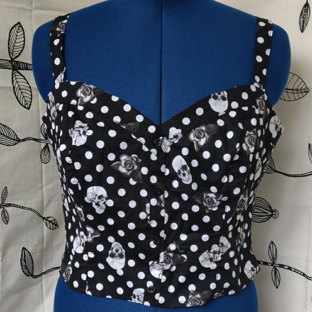 Hot Topic - Skull crop top